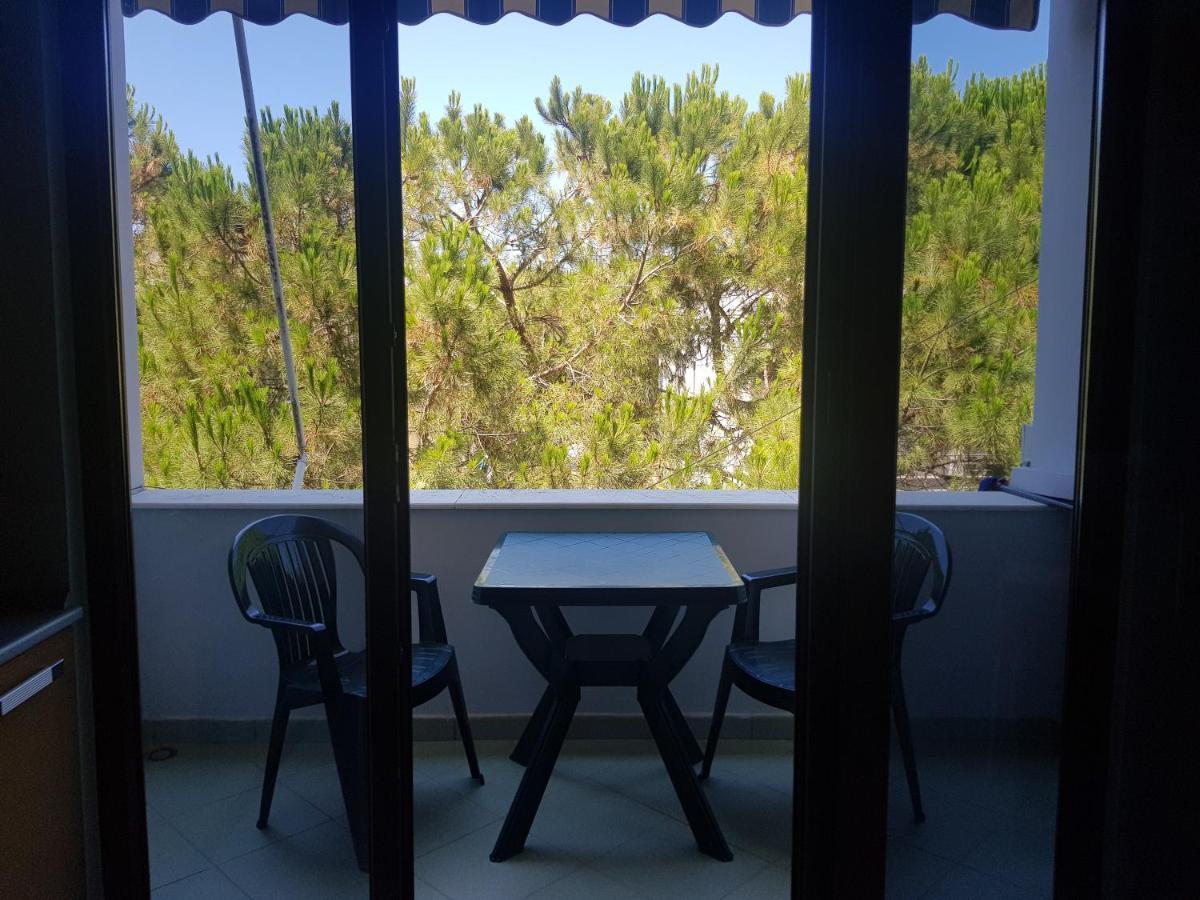 Family Beach 100 Square Metres Apartment Голем Экстерьер фото